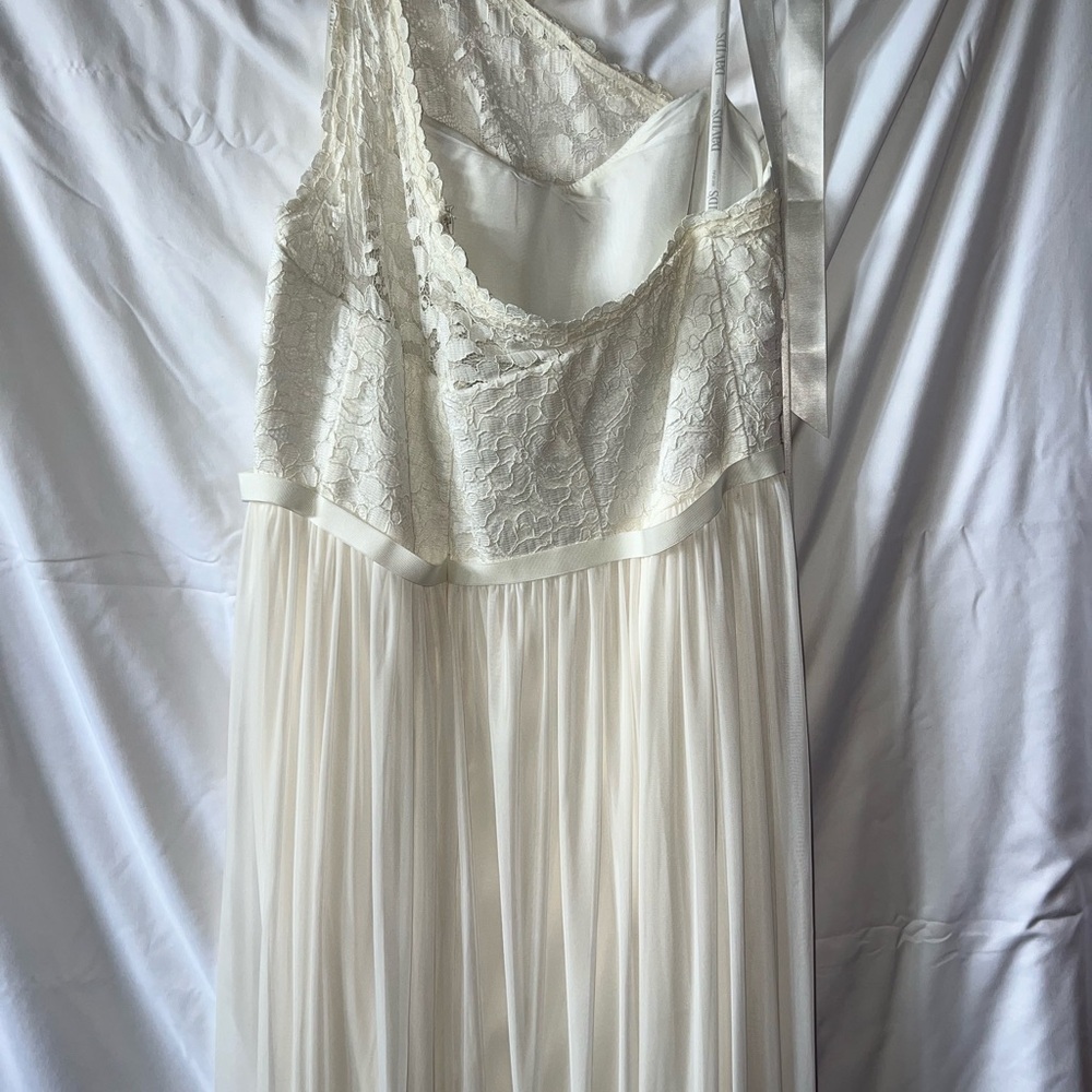 David’s Bridal Wedding dress